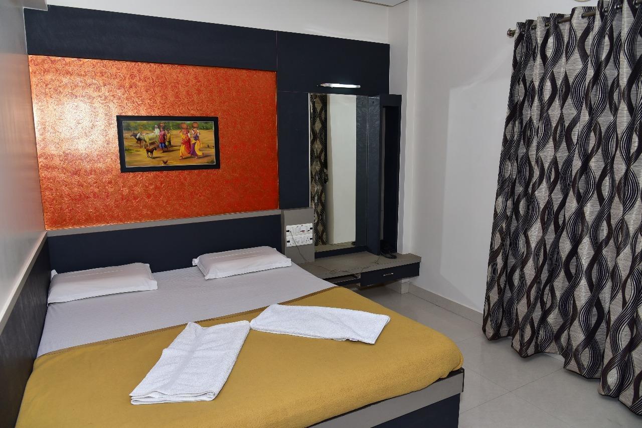Iroomz Dwaraka Residency 贝拉里 外观 照片