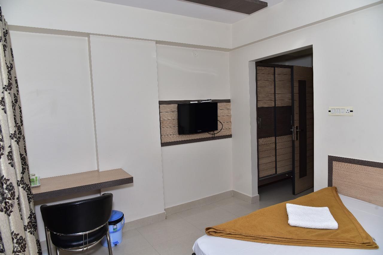 Iroomz Dwaraka Residency 贝拉里 外观 照片