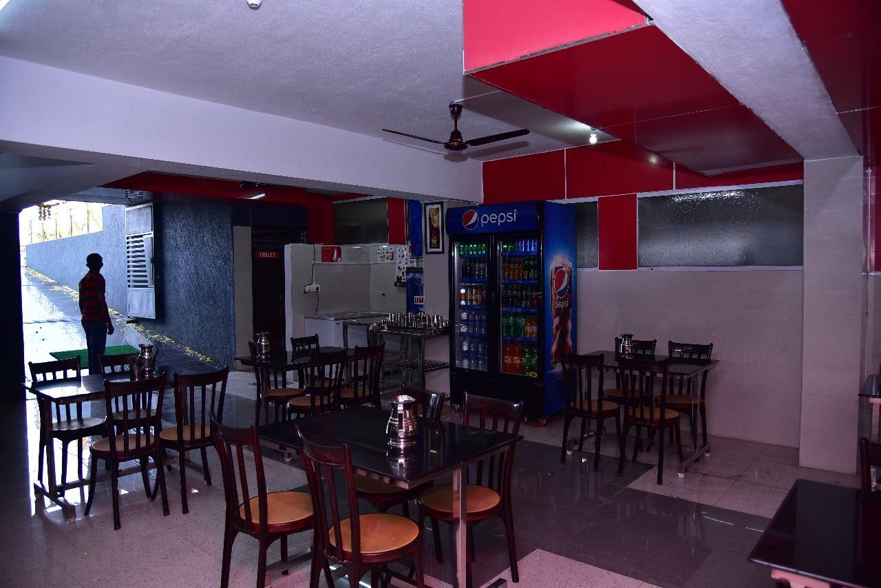 Iroomz Dwaraka Residency 贝拉里 外观 照片